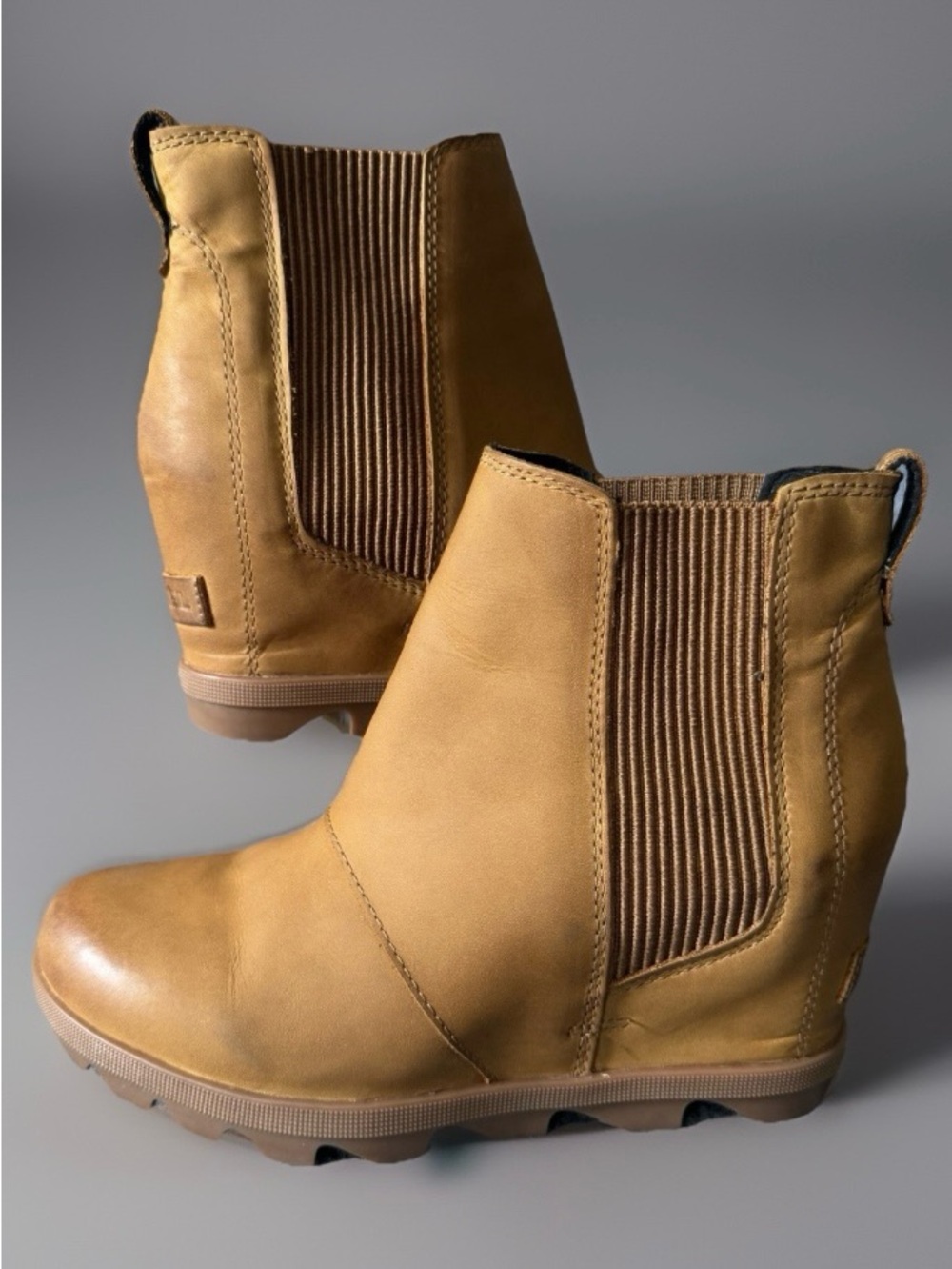 Sorel Joan of Arctic Wedge II Chelsea Boots Waterproof Leather Camel Brown 7